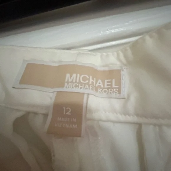 Michael Kors white pants; Good condition; Size 12 - Picture 2 of 4
